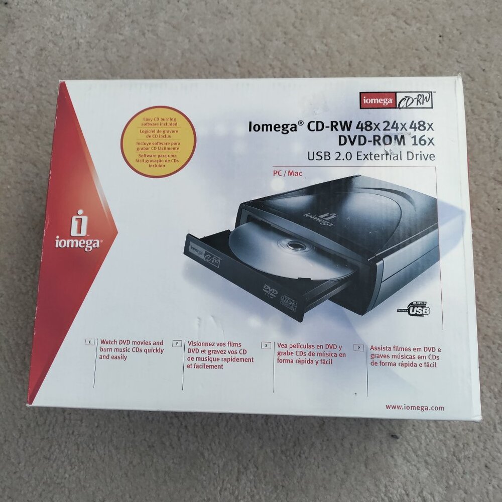 New In Box IOMEGA CD-RW 48x 24 x 48 USB 2.0 External Drive for PC / Mac